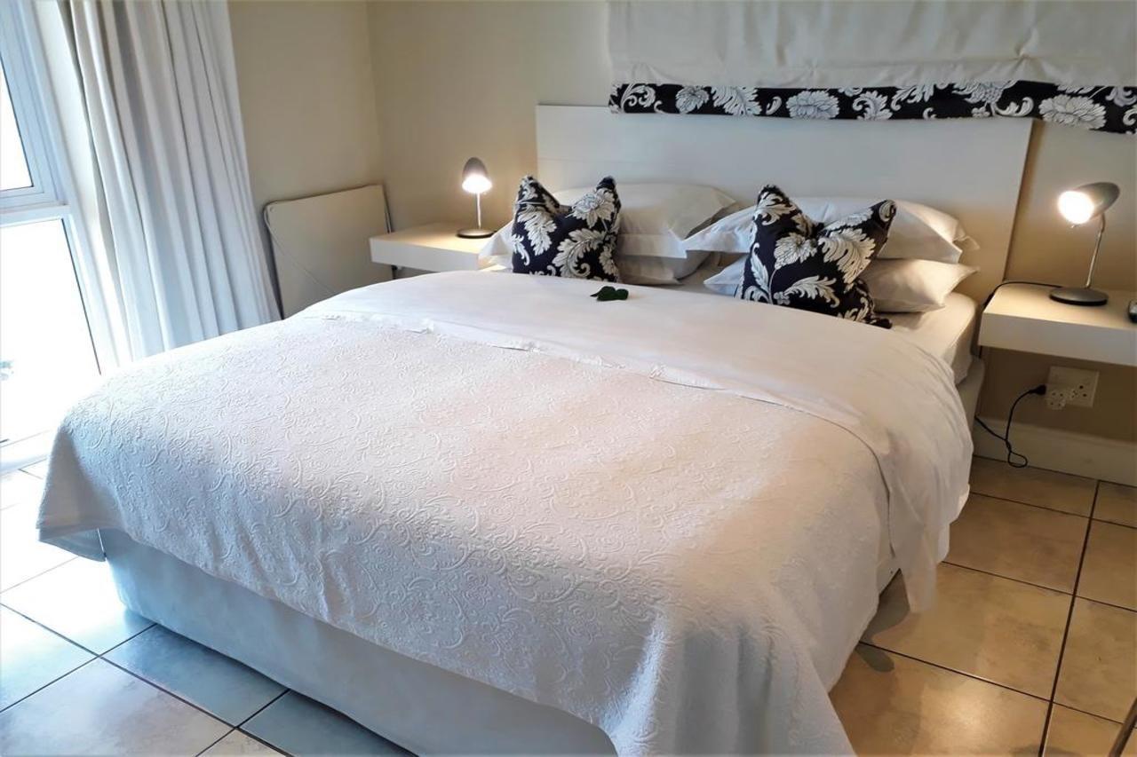 Hermanus Beach Villa ภายนอก รูปภาพ