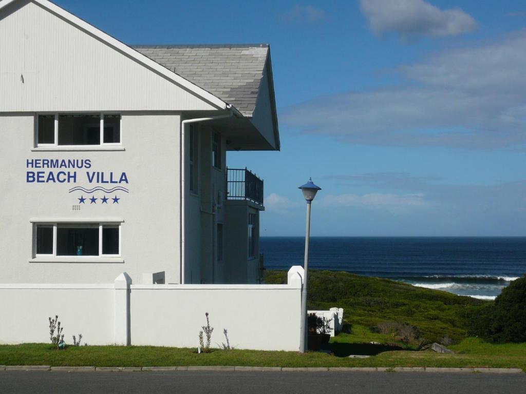Hermanus Beach Villa ภายนอก รูปภาพ