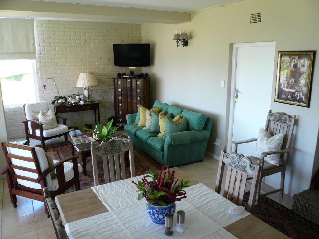 Hermanus Beach Villa ภายนอก รูปภาพ